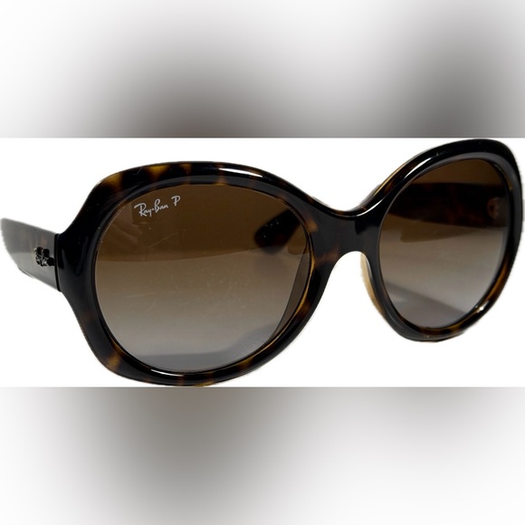 Ray-Ban RB4191 Polarized Tortoise Sunglasses with Gradient Lenses - Picture 4 of 16